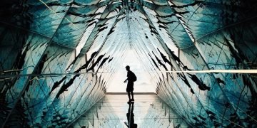 Unlocking the Power of Moderation: Expert Advice on Managing Screen Time